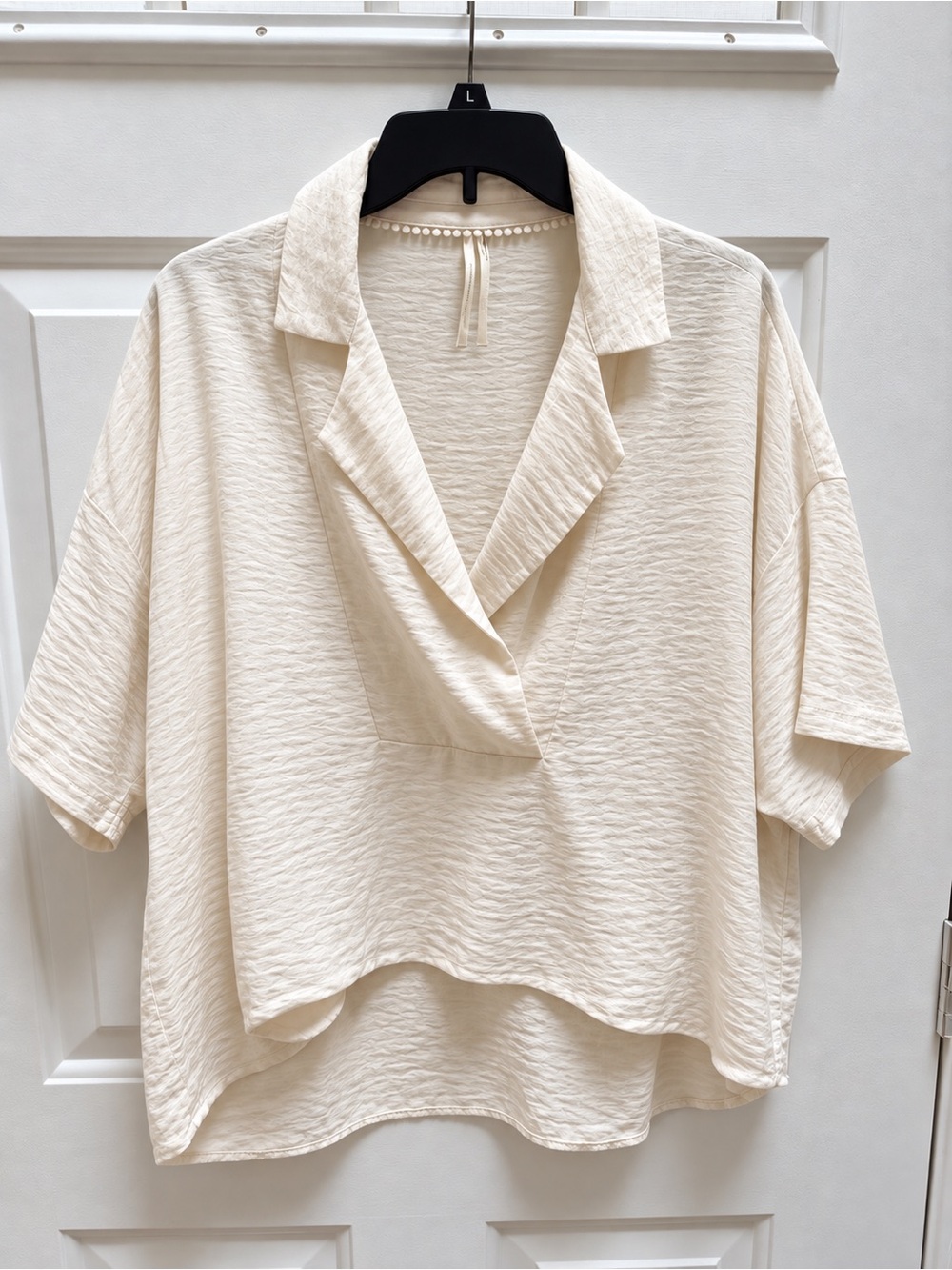 Anthropologie Cream Textured Draped-Collar Relaxed Tunic, size S (oversized)